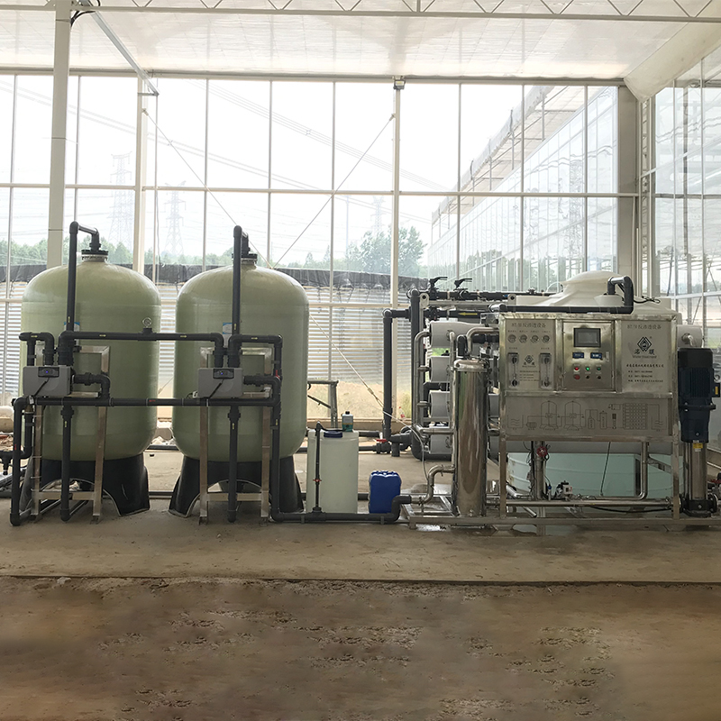 反滲透設(shè)備 反滲透設(shè)備